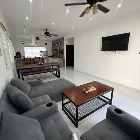 Casa Paloma 2 En Segunda Planta Cerca De Aeropuerto Y Centro Comercial Chetumal Dış mekan fotoğraf